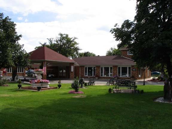 Ivy Rose Motor Inn Віндзор Екстер'єр фото